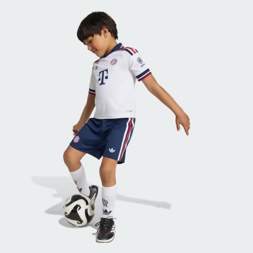 Weiss FC Bayern München 26/27 Kids Auswärtsset