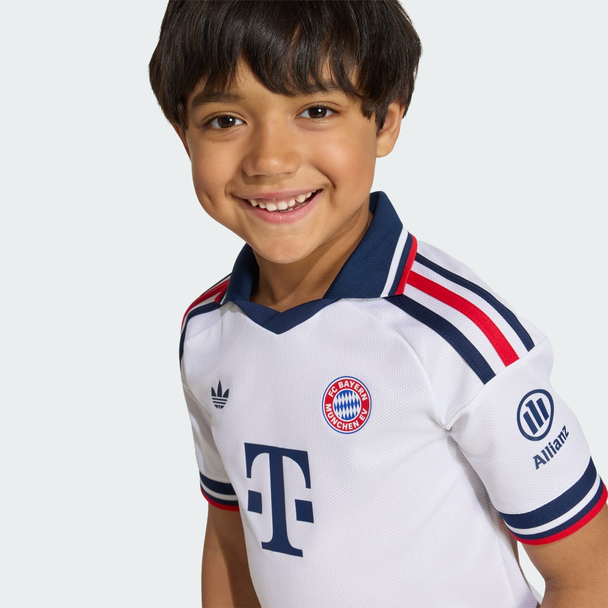 FC Bayern München 26/27 Kids Auswärtsset - Image 12
