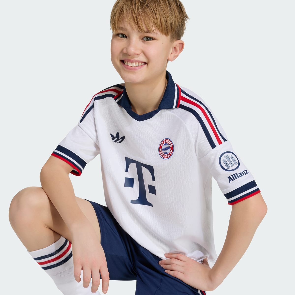 Kid's Adidas FC Bayern München Auswärtstrikot Auswärts 2026 Jersey - Image 8