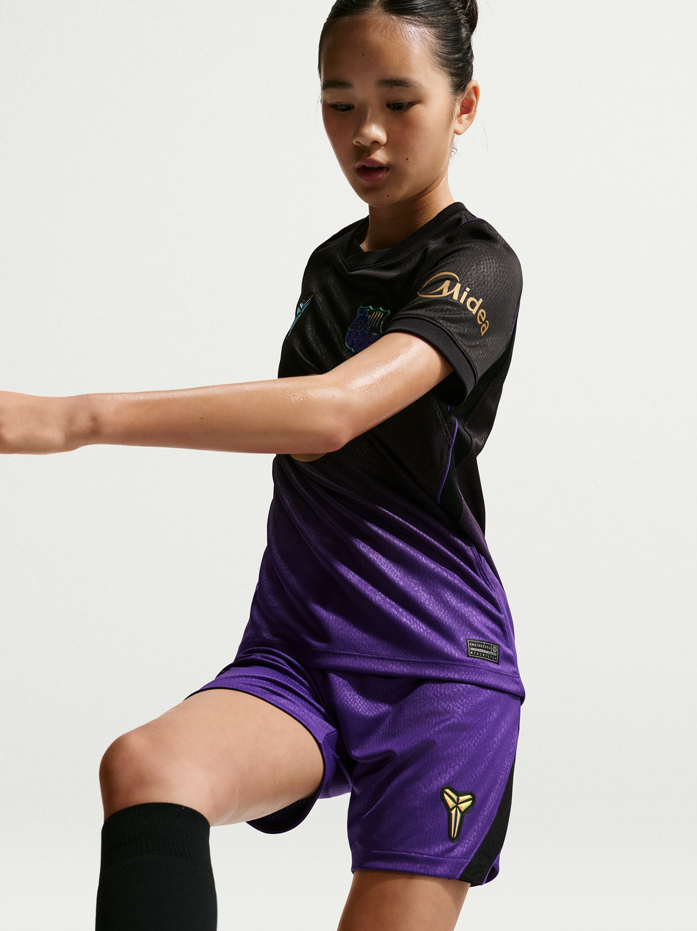 Kid's Nike Barcelona Away 2026 Shorts - Image 3