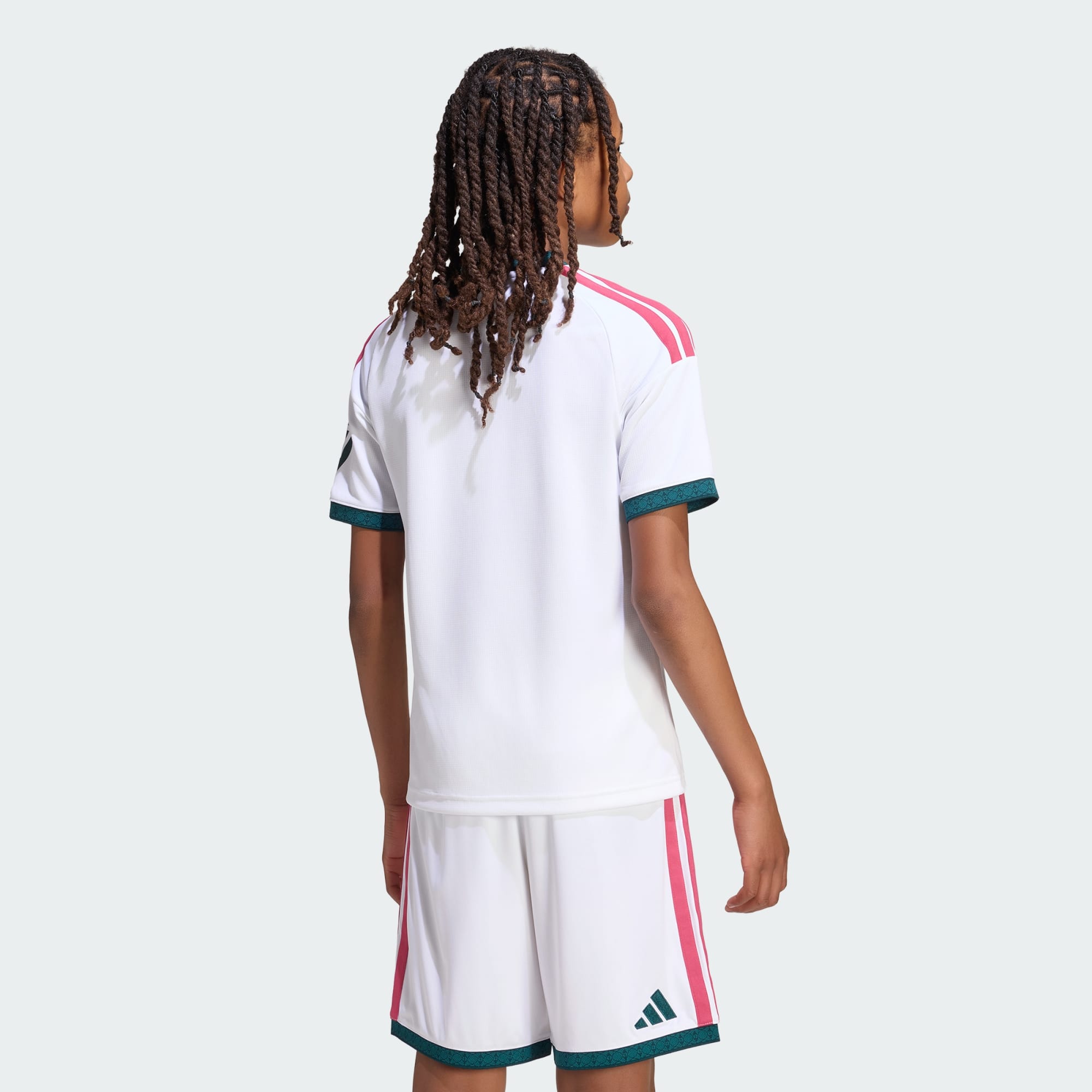 Kid's Adidas Real Madrid Home 2026 Jersey - Image 4