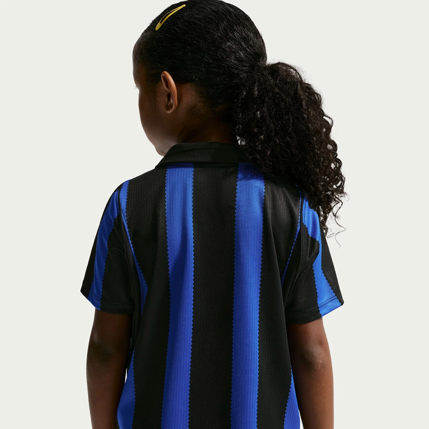 Kid's Nike Inter Milan Home 2026 Kit - Image 5